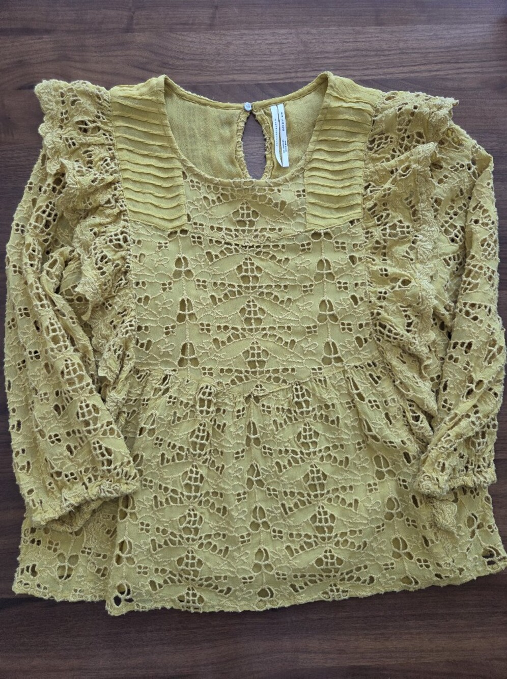 Anthropologie Clementine Blouse, Ruffled Eyelet Yellow Marigold Size 10 P2P 20" - Picture 7 of 7